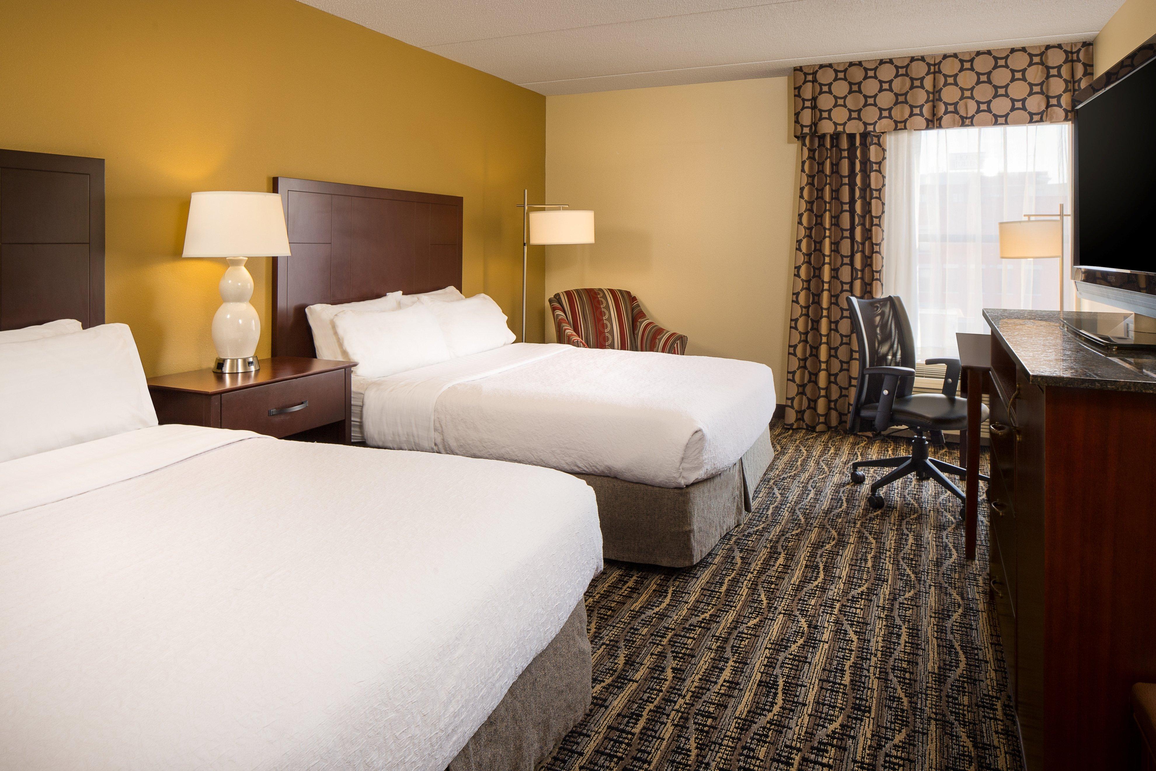 Holiday Inn Dubuque/Galena By Ihg Exterior foto